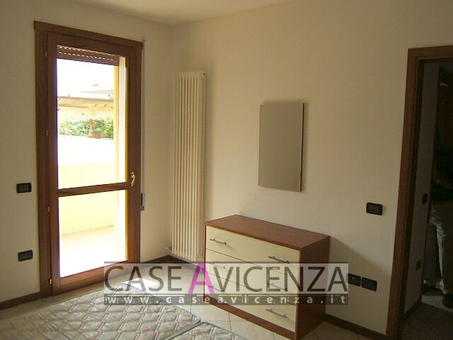 CAMISANO VIC.NO - c.e.d.- S.MARIA - RECENTISSIMO, MINI ARREDATO - DISPONIBILE DAL 01 MAGGIO 2026 ...