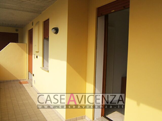 CAMISANO VIC.NO - c.e.d.- S.MARIA - RECENTISSIMO, MINI ARREDATO - DISPONIBILE DAL 01 MAGGIO 2026 ...