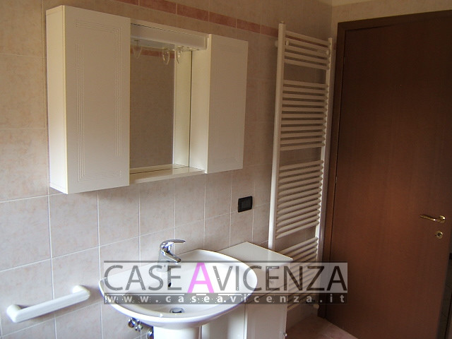 CAMISANO VIC.NO - c.e.d.- S.MARIA - RECENTISSIMO, MINI ARREDATO - DISPONIBILE DAL 01 MAGGIO 2026 ...