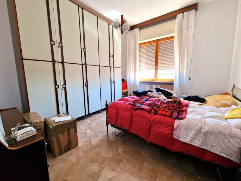 UBICAZIONE E CONTESTO

Nel comune di Torri di Quartesolo, in posizione centrale e strategica, pro...