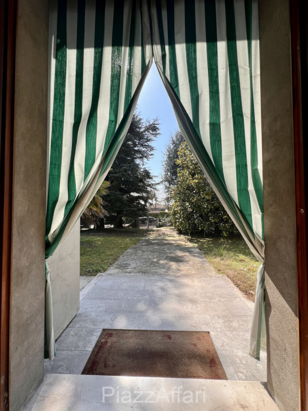 L'INDIPENDENZA CHE CERCAVI AL PIANO TERRA – CENTRO BRUGINE

Ami la praticità di una casa sviluppa...