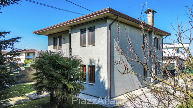 L'INDIPENDENZA CHE CERCAVI AL PIANO TERRA – CENTRO BRUGINE

Ami la praticità di una casa sviluppa...