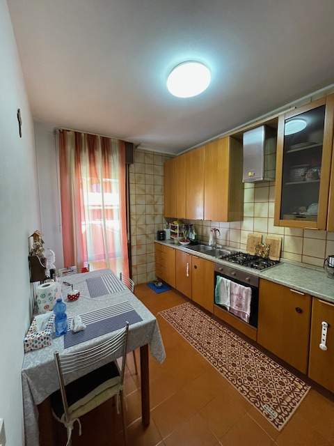 VIGODARZERE proponiamo in vendita un grazioso appartamento al 2° ed ultimo piano. 
L'immobile è c...