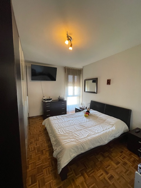 VIGODARZERE proponiamo in vendita un grazioso appartamento al 2° ed ultimo piano. 
L'immobile è c...