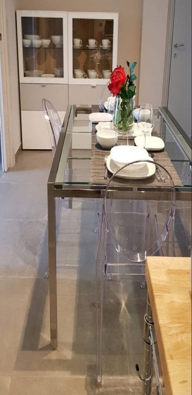 Piccolo appartamento terzo piano, zona ospedali/zona Portello. C’è l’aria condizionata e TV. Risc...