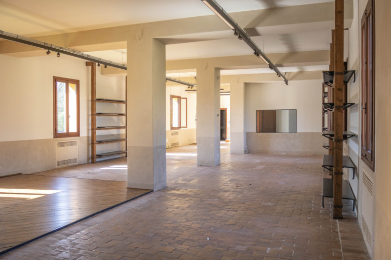 Nel cuore di Zerman, proponiamo in vendita un esclusivo complesso immobiliare oggetto di impeccab...