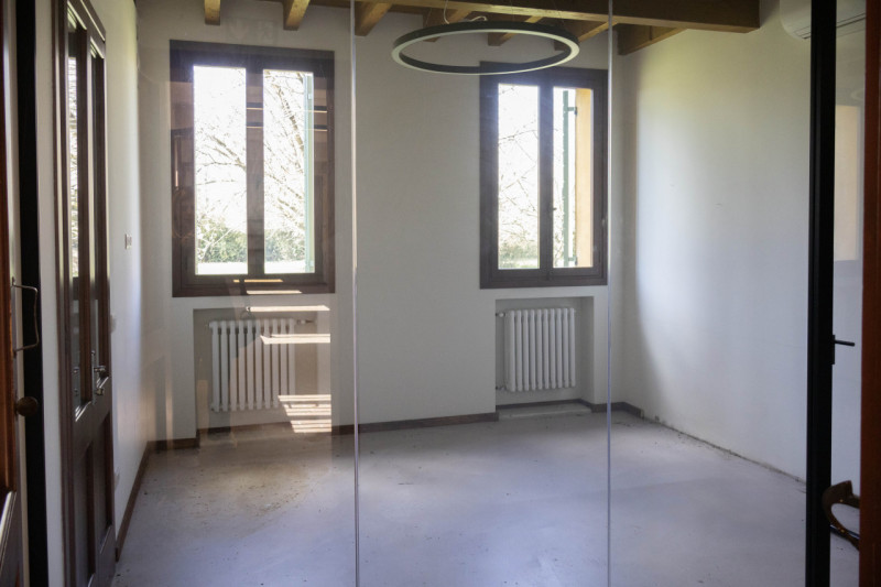 Nel cuore di Zerman, proponiamo in vendita un esclusivo complesso immobiliare oggetto di impeccab...