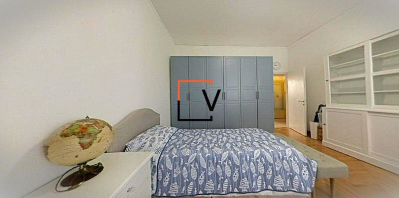 V403 - Proponiamo in vendita esclusivo appartamento con ampia terrazza panoramica condominiale do...