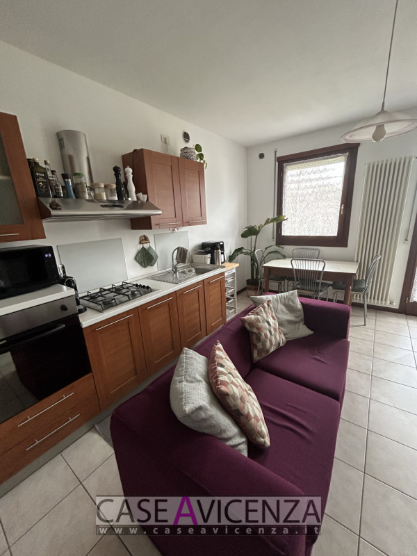 Villaverla (VI) - C.E.F - COMPLETAMENTE ARREDATO (manca solo la lavatrice) - In quartiere residen...