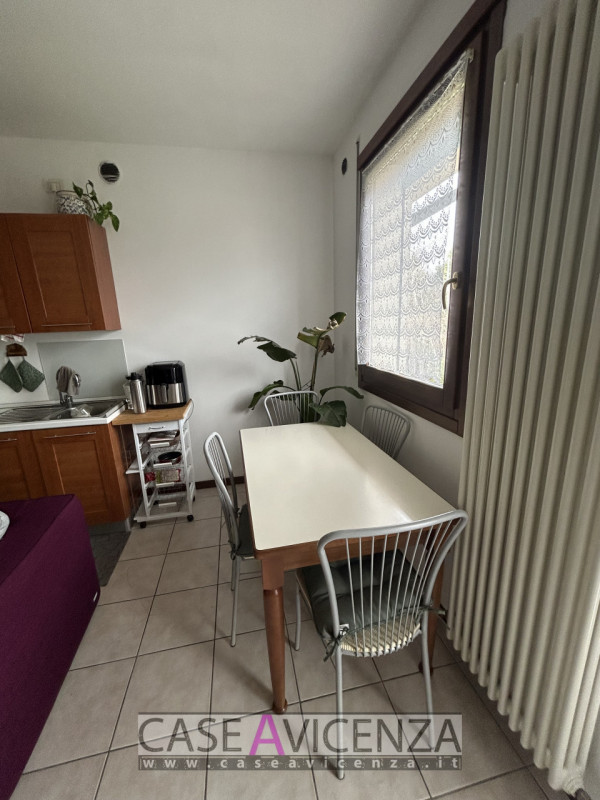 Villaverla (VI) - C.E.F - COMPLETAMENTE ARREDATO (manca solo la lavatrice) - In quartiere residen...