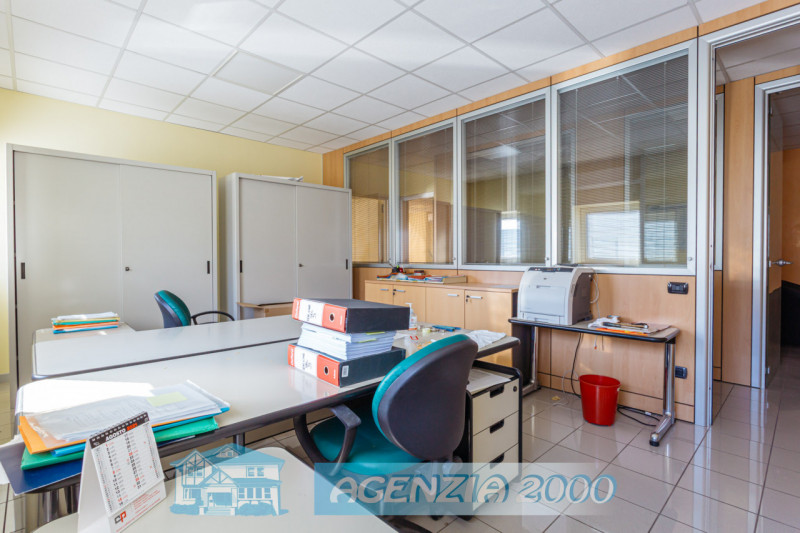 A CONSELVE IN ZONA INDUSTRIALE NEL MEZZO DELLE ATTIVITA' COMMERCIALI E PRODUTTIVE IL TUO NUOVO EL...