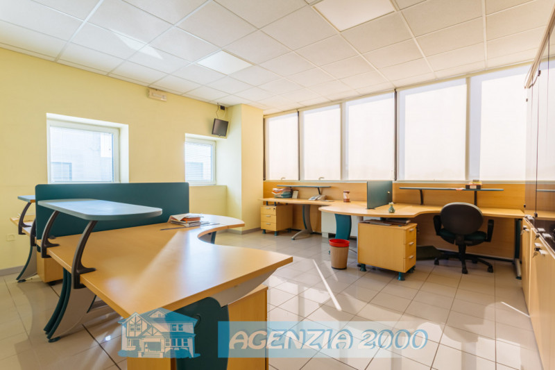 A CONSELVE IN ZONA INDUSTRIALE NEL MEZZO DELLE ATTIVITA' COMMERCIALI E PRODUTTIVE IL TUO NUOVO EL...