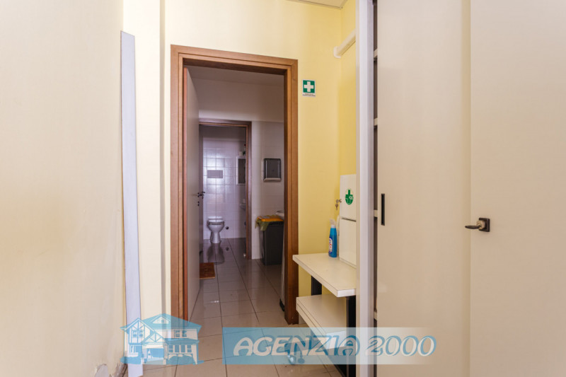 A CONSELVE IN ZONA INDUSTRIALE NEL MEZZO DELLE ATTIVITA' COMMERCIALI E PRODUTTIVE IL TUO NUOVO EL...