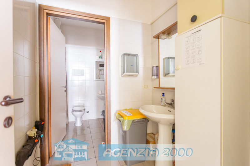 A CONSELVE IN ZONA INDUSTRIALE NEL MEZZO DELLE ATTIVITA' COMMERCIALI E PRODUTTIVE IL TUO NUOVO EL...