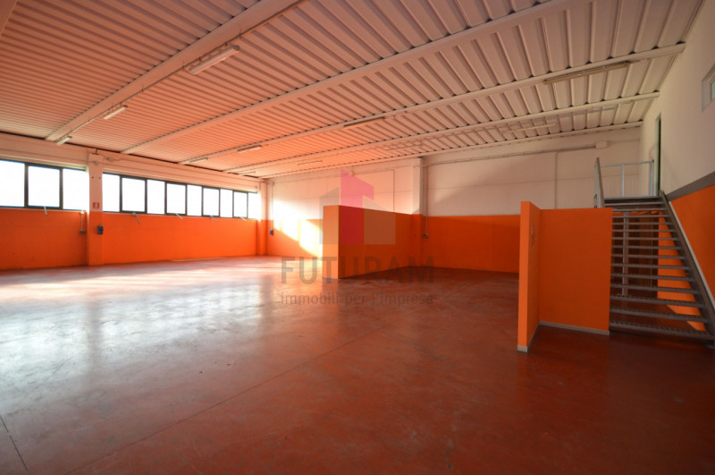 Tra GRISIGNANO DI ZOCCO e MONTEGALDA - Rif. 672FUTURAM - Per info 0444/310220 
A circa 3 km dal c...