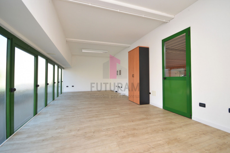 Tra GRISIGNANO DI ZOCCO e MONTEGALDA - Rif. 672FUTURAM - Per info 0444/310220 
A circa 3 km dal c...