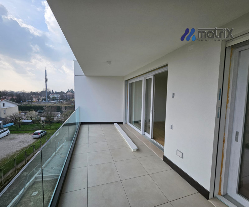 " LIMITLESS " Residence
a pochi Km dal centro di Stra nella zona centrale di Dolo (VE)

Visita ww...