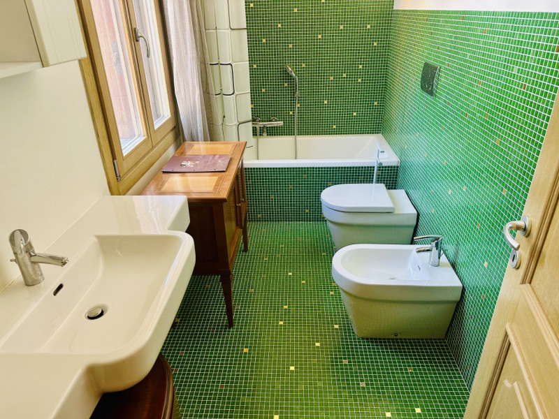 VICENZA - centro storico: Nel cuore del centro storico di Vicenza, in un contesto esclusivo e ris...