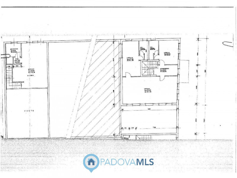 Immobile in esclusiva al Gruppo Padova MLS 

SACCOLONGO Nella zona industriale-artigianale di Sac...
