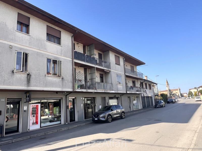 Arzergrande Centro: Appartamento al 1° Piano 
In pieno centro ad Arzergrande, vendesi appartament...