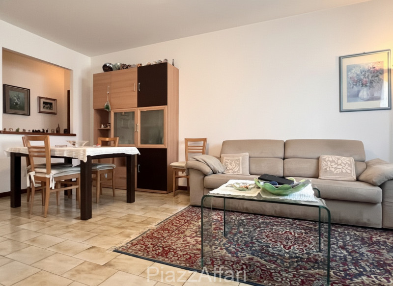 Arzergrande Centro: Appartamento al 1° Piano 
In pieno centro ad Arzergrande, vendesi appartament...