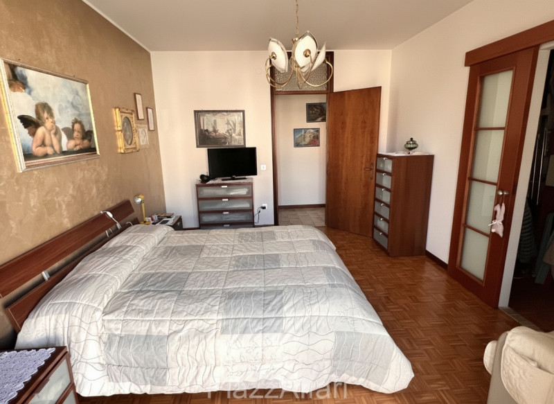 Arzergrande Centro: Appartamento al 1° Piano 
In pieno centro ad Arzergrande, vendesi appartament...