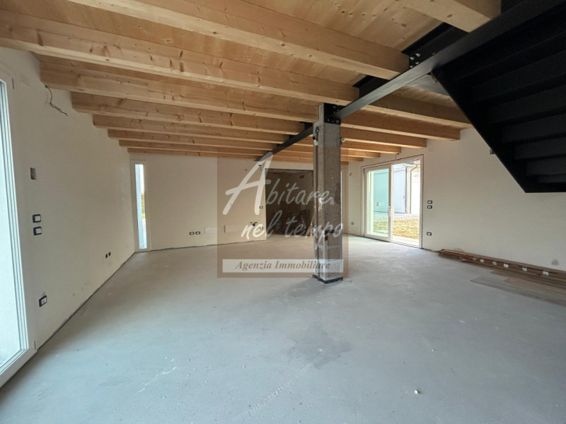 SAN GIORGIO IN BOSCO (PD) 

In una posizione totalmente riservata, tranquilla e immersa nel verde...