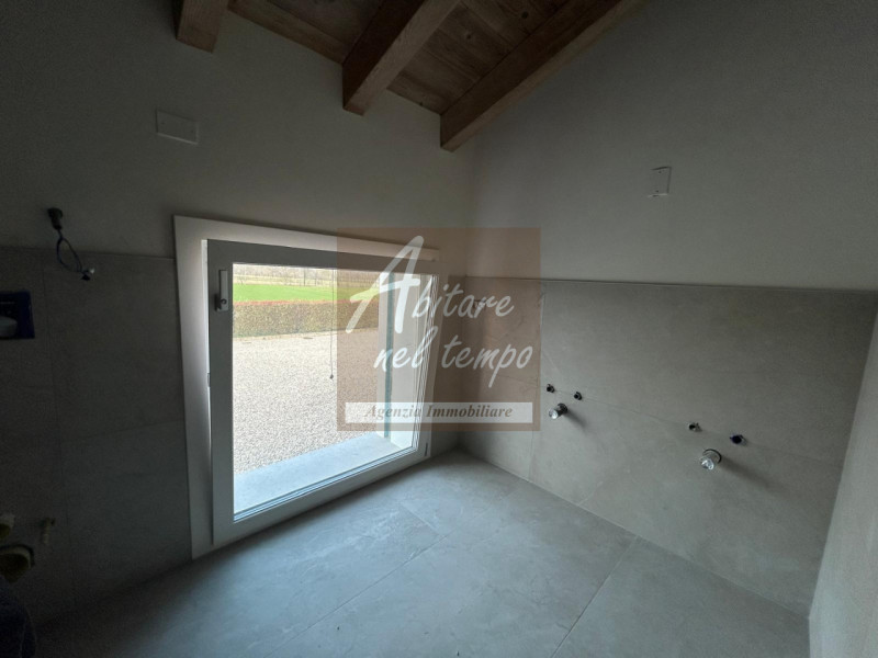 SAN GIORGIO IN BOSCO (PD) 

In una posizione totalmente riservata, tranquilla e immersa nel verde...