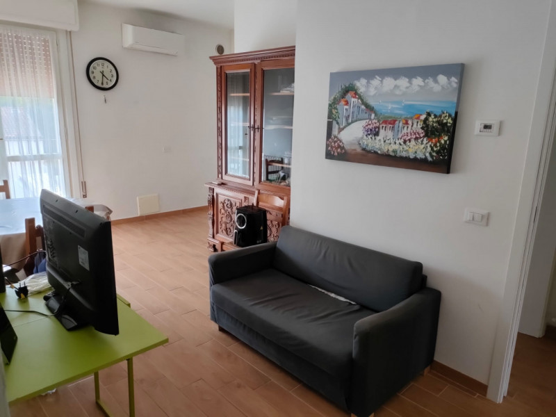 VIA SAN PROSDOCIMO: Classe F, Epgl,nren 195,21 KWh/mq anno.
AFFITTASI SOLO A STUDENTE ISCRITTO RE...