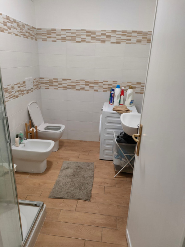 VIA SAN PROSDOCIMO: Classe F, Epgl,nren 195,21 KWh/mq anno.
AFFITTASI SOLO A STUDENTE ISCRITTO RE...