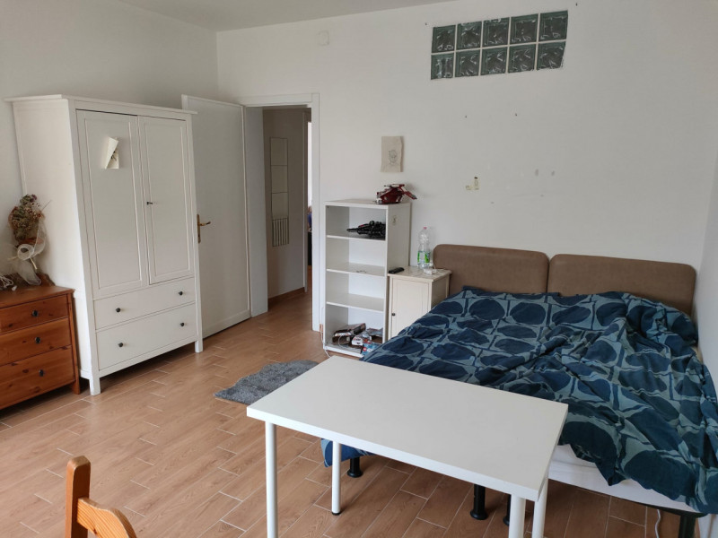 VIA SAN PROSDOCIMO: Classe F, Epgl,nren 195,21 KWh/mq anno.
AFFITTASI SOLO A STUDENTE ISCRITTO RE...