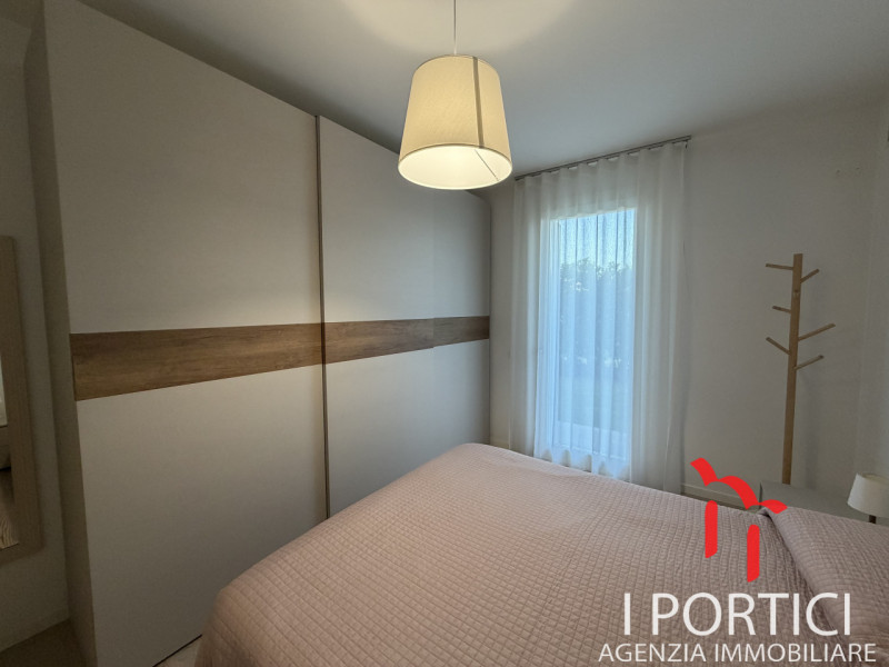 San Dono -
Proponiamo in vendita elegante appartamento al piano terra inserito in un contesto ris...