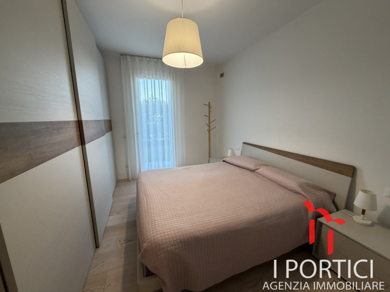 San Dono -
Proponiamo in vendita elegante appartamento al piano terra inserito in un contesto ris...