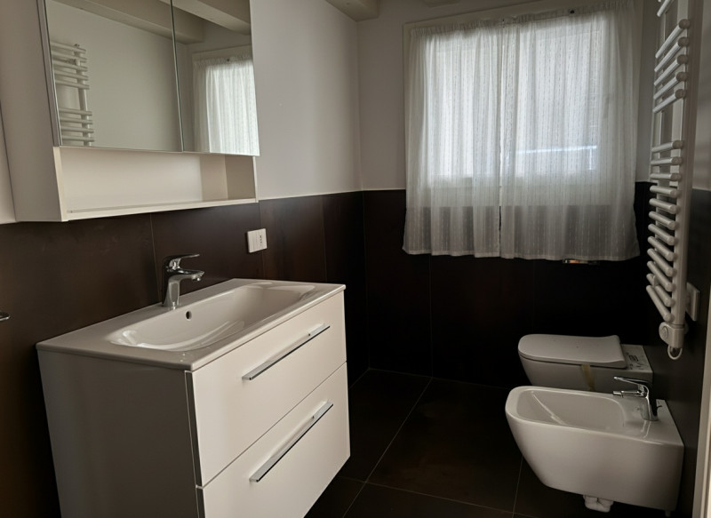 Rif. BA279 (per info +39 3923361100 Beatrice)

In una delle vie più caratteristiche del centro st...