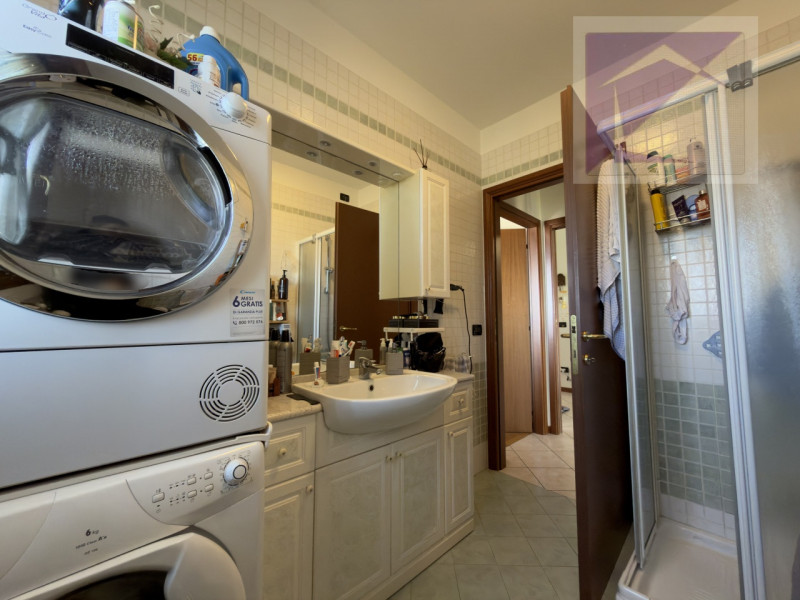 San Martino di Lupari – In pieno centro paese, situato al secondo e ultimo piano di una palazzina...