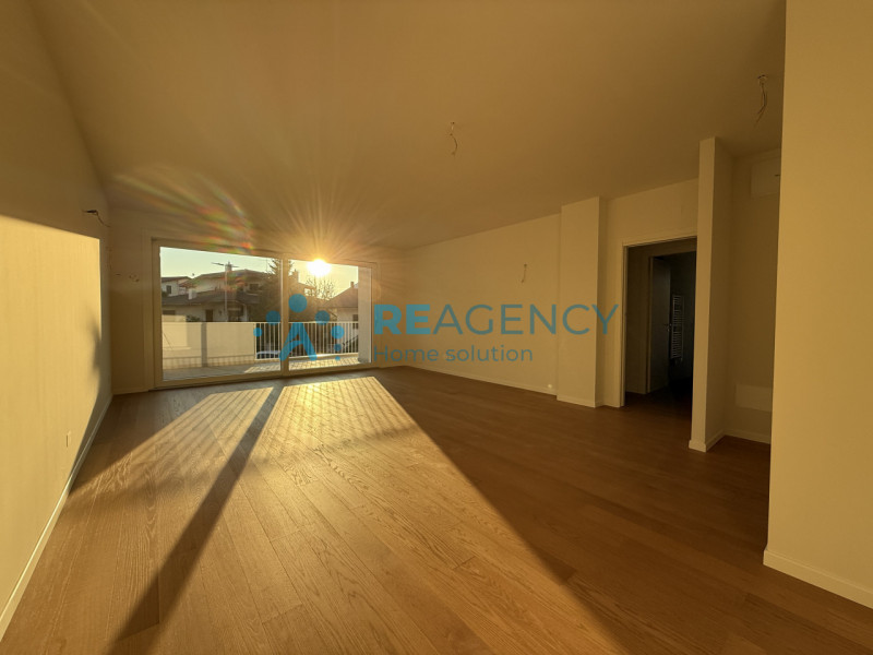 CREAZZO

Stai cercando un TRICAMERE di nuova costruzione IN PRONTA CONSEGNA?
Prezzo €280.000,00

...