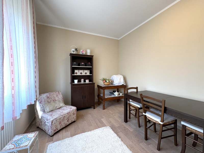 Rif. PSN215
Nel centro di Ponte San Nicolò, proponiamo in vendita un raffinato appartamento indip...