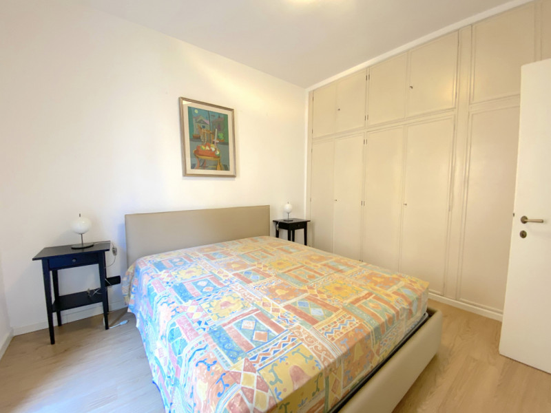 Via San Pietro. Canone 680 euro. Spese condominiali comprensive di riscaldamento, acqua calda e f...