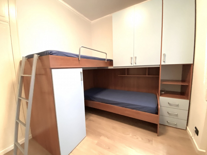 Via San Pietro. Canone 680 euro. Spese condominiali comprensive di riscaldamento, acqua calda e f...