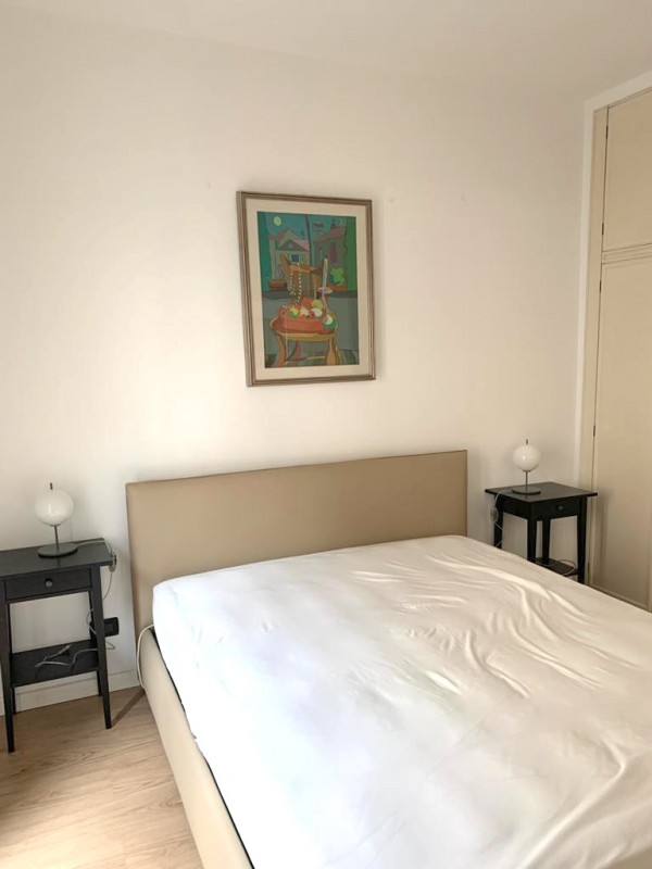 Via San Pietro. Canone 680 euro. Spese condominiali comprensive di riscaldamento, acqua calda e f...