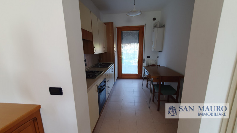 CASTEGNERO: In una delle zone residenziali più tranquille e curate del paese, proponiamo in affit...