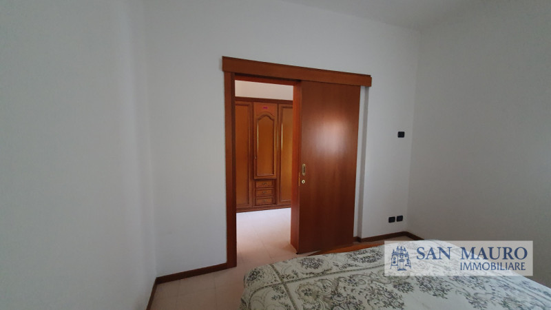 CASTEGNERO: In una delle zone residenziali più tranquille e curate del paese, proponiamo in affit...