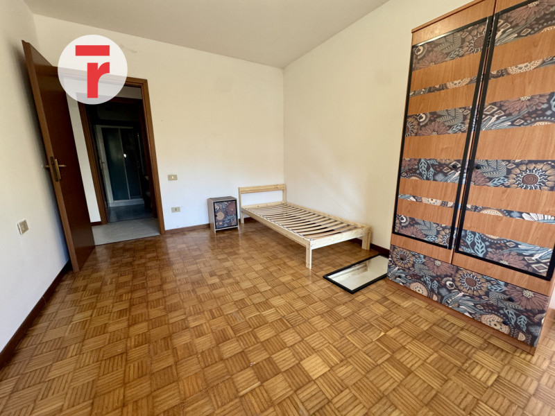 PADOVA - Quartiere Torre - A due passi dalla fermata della linea urbana 9, a 5' minuti dal capoli...