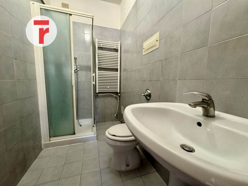 PADOVA - Quartiere Torre - A due passi dalla fermata della linea urbana 9, a 5' minuti dal capoli...