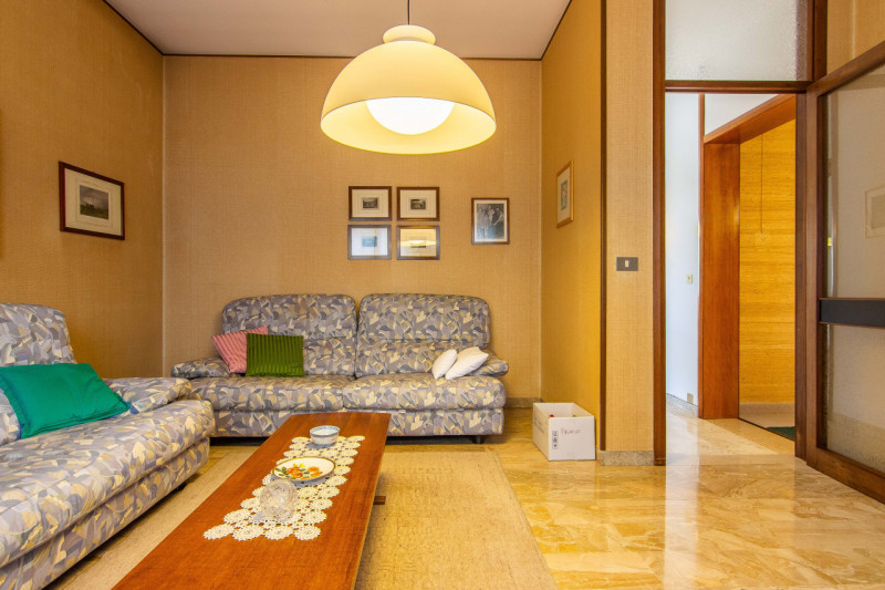 In una zona tranquilla di Ca’ Paiella, si propone in vendita questa casa singola su due livelli, ...