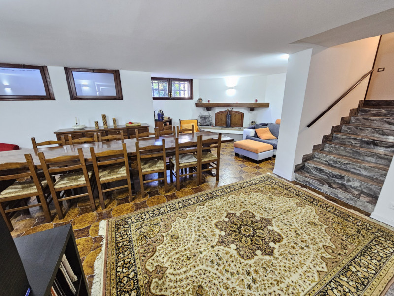 Abano Terme – Quartiere San Lorenzo
Ampia porzione di villa ristrutturata, con spazi generosi e f...