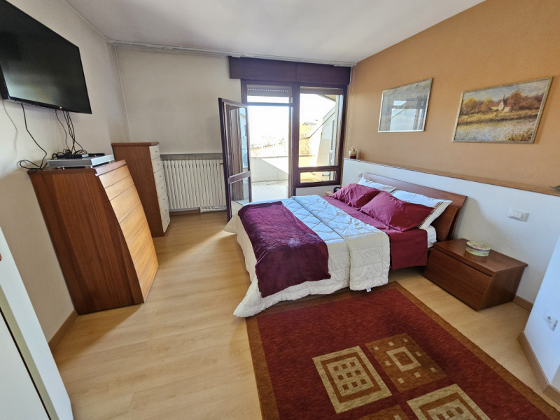 Abano Terme – Quartiere San Lorenzo
Ampia porzione di villa ristrutturata, con spazi generosi e f...