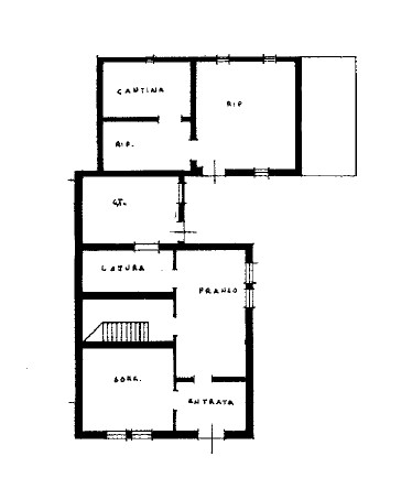 In vendita a Ponso, proponiamo spaziosa porzione di bifamiliare sviluppata su due livelli. L'immo...