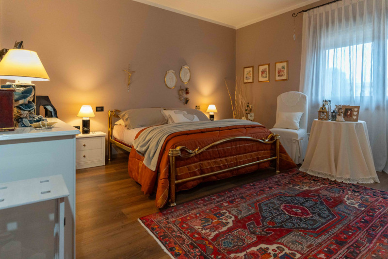 Vendesi a Cittadella, zona borgo Padova, appartamento di 170 mq su palazzina di sole 2 unità. L'a...