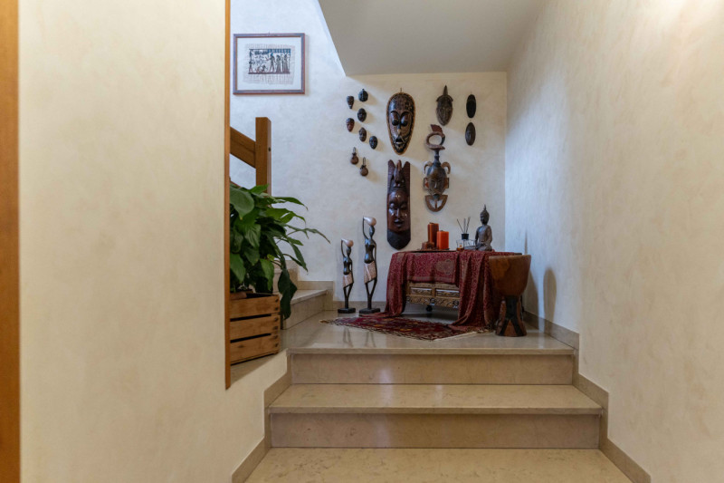 Vendesi a Cittadella, zona borgo Padova, appartamento di 170 mq su palazzina di sole 2 unità. L'a...